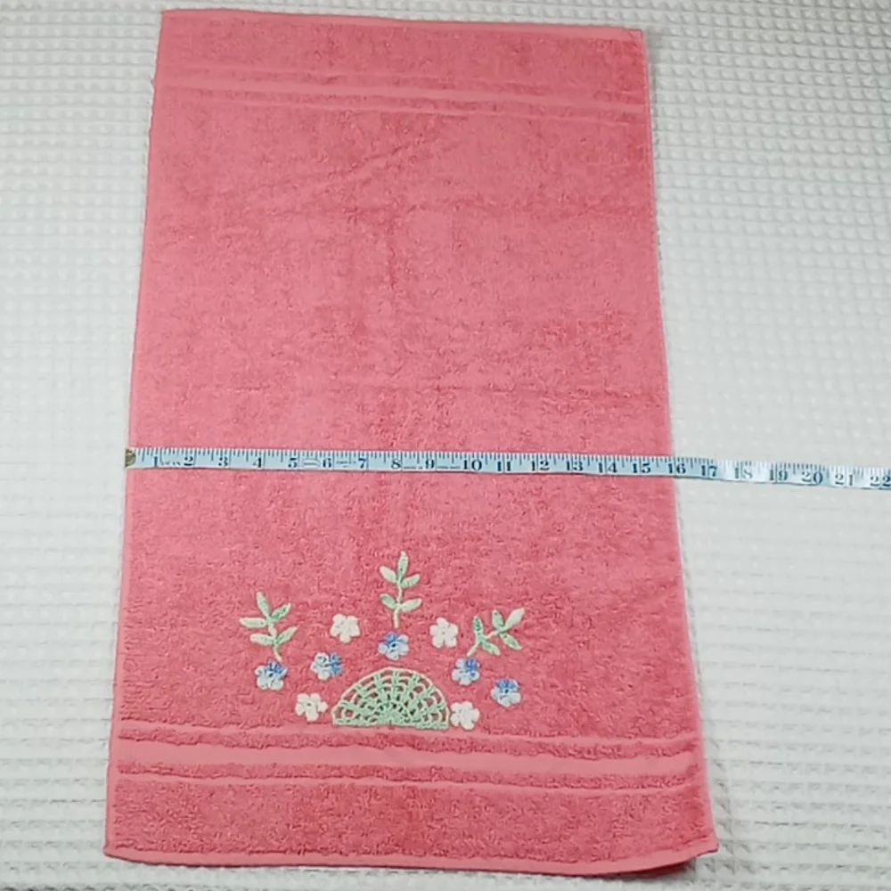 Vintage Cannon Pink Towel Set w/ Embroidered Floral Design Face Cloth Hand Bath